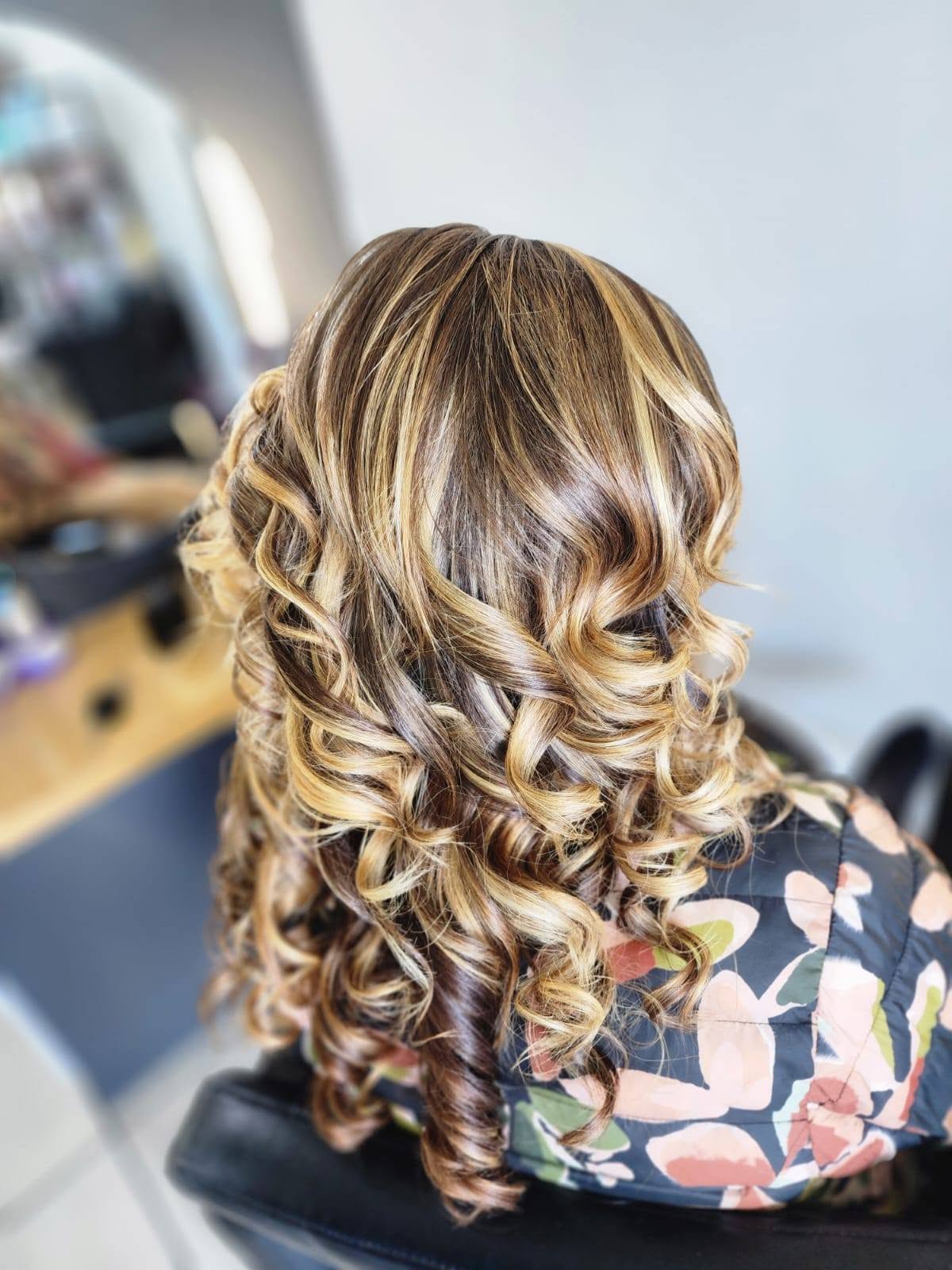 Blonde and caramel curled upstyle, side view — Belle Vee, George